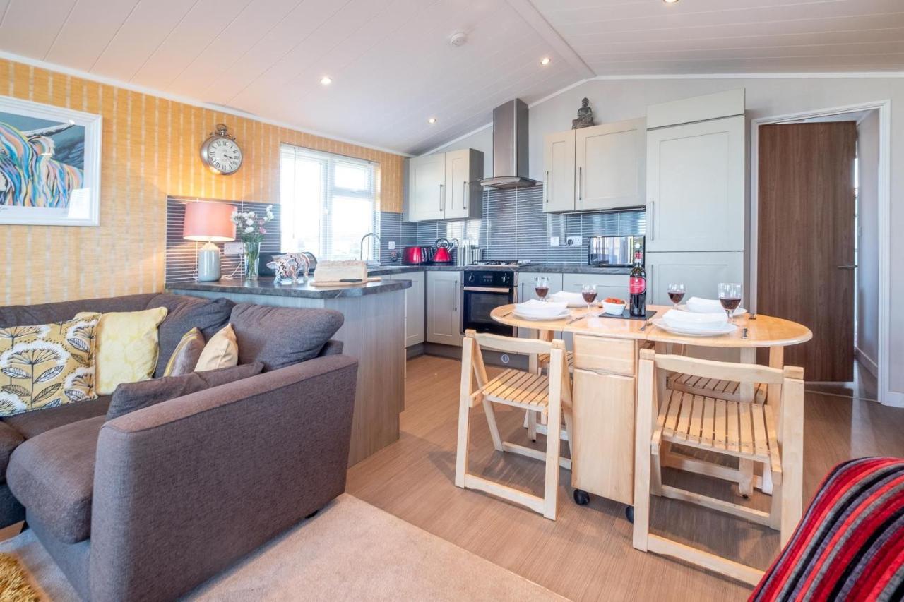 Chelsea Lodge - Aldeburgh Coastal Cottages Sizewell Ngoại thất bức ảnh
